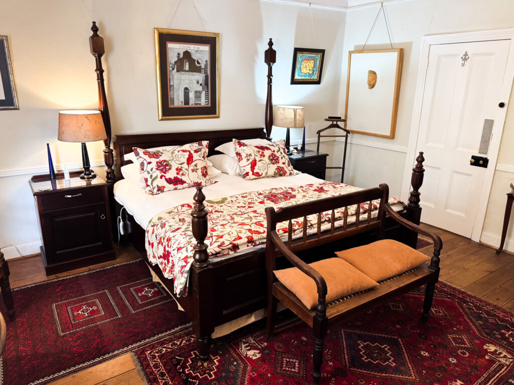 The Executive Suite - Photo 5