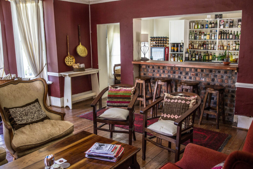 Nick's Place - Photo 4